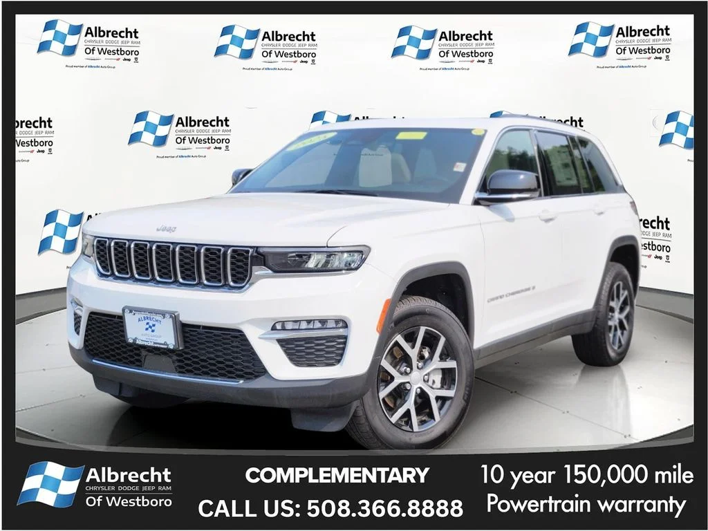 New 2025 Bright White Clear-Coat Exterior Paint Jeep Limited image 1