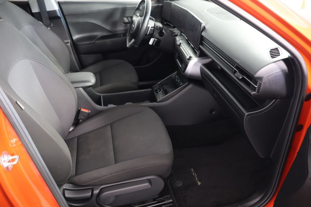Used 2024 Orange Hyundai SEL image 23