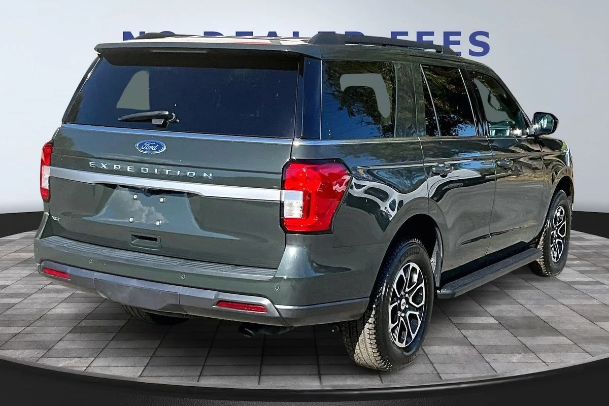 Used 2022  Ford XLT image 6