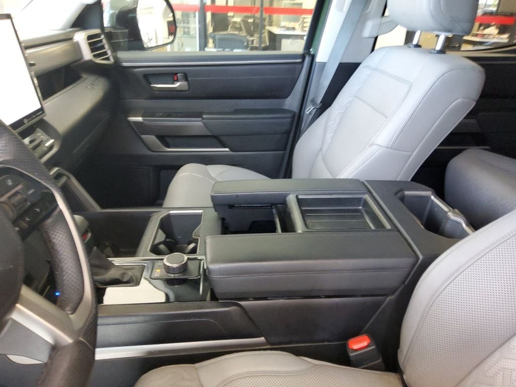 Used 2022 Green Toyota SR5 image 23