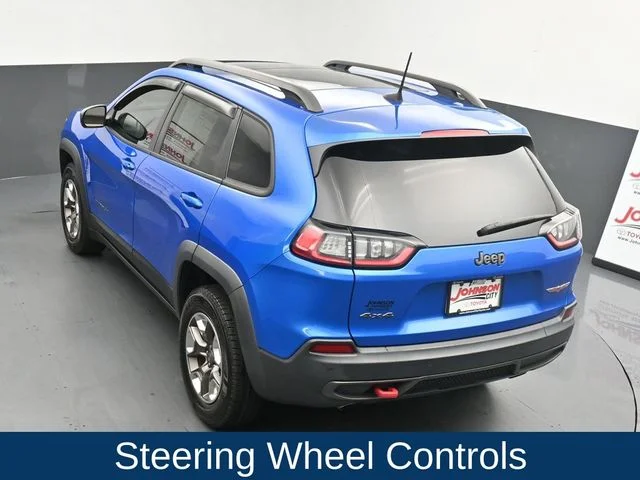 Used 2019 Blue Jeep Trailhawk image 16