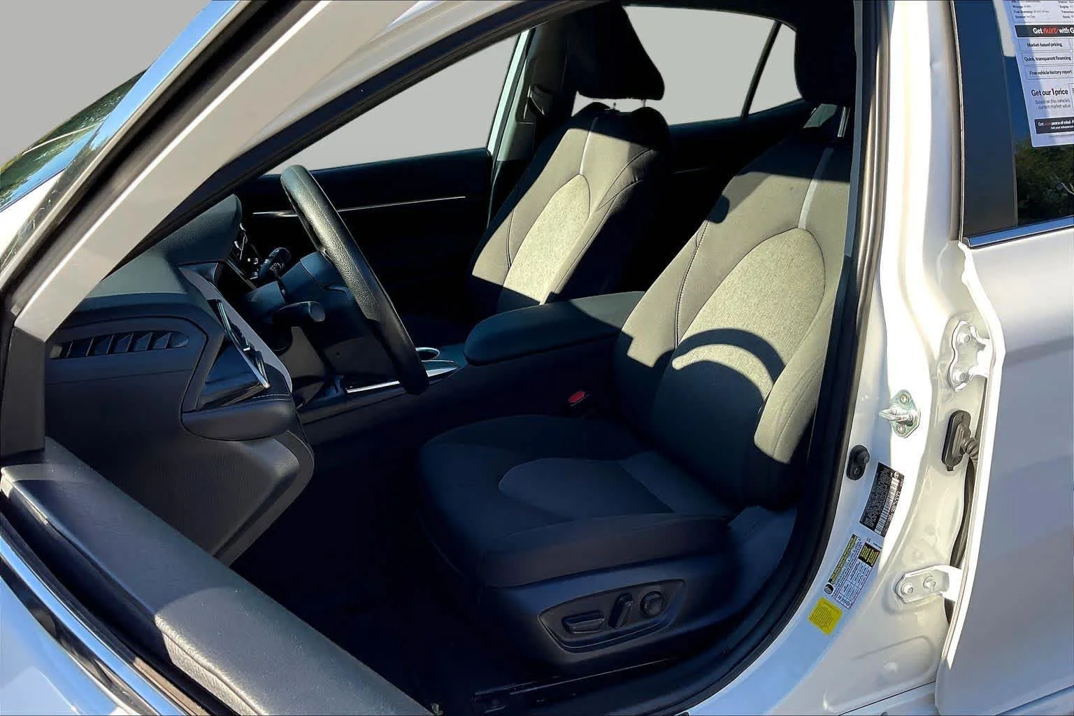 Used 2024 Ice Cap Toyota LE image 8