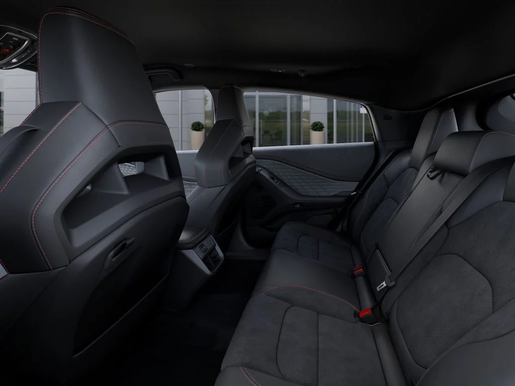 New 2026 White Knuckle Exterior Paint Dodge R/T Plus image 23