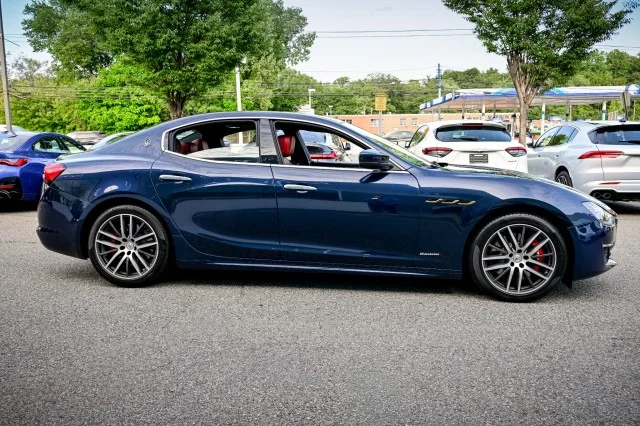 Used 2021 BLUE Maserati S Q4 GranLusso image 4