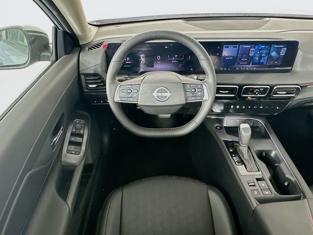 New 2026 Atlantic Gray Metallic / Super Black Two-tone Nissan SR image 20