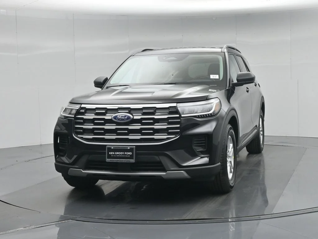 New 2026 Agate Black Metallic Ford Active image 55