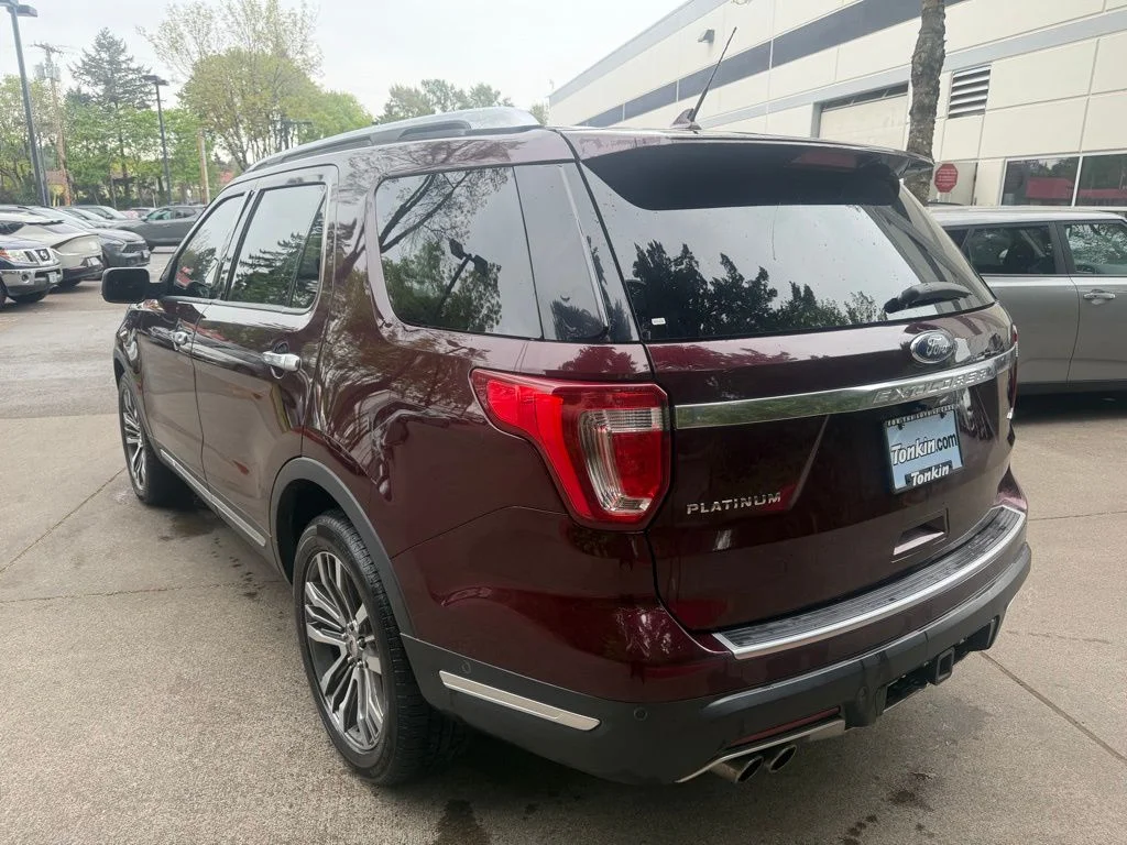 Used 2018 Burgundy Ford Platinum image 6