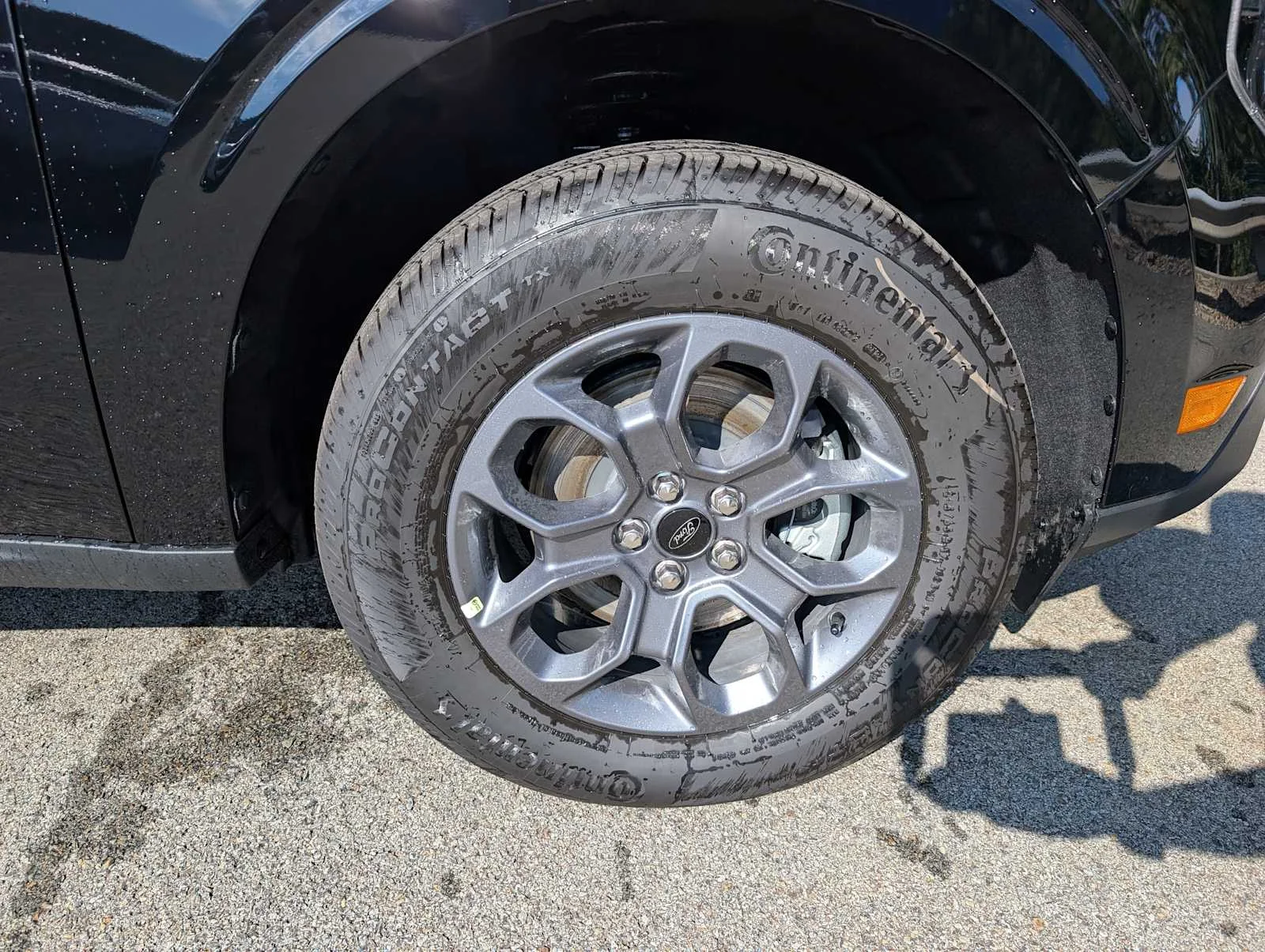 New 2026 Shadow Black Ford XLT image 4