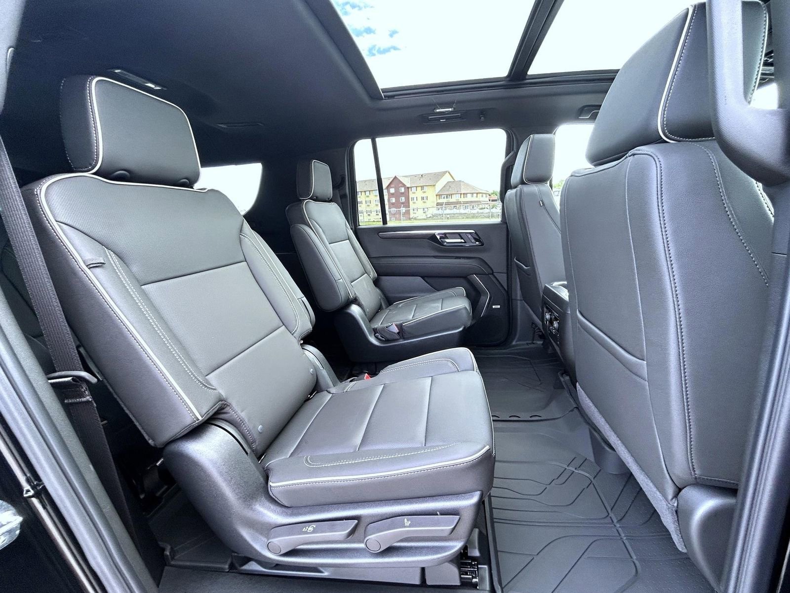 New 2026 Black Chevrolet Premier image 19