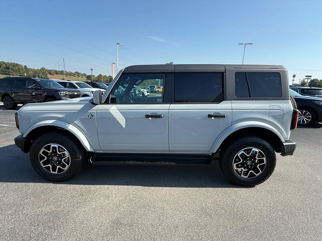 New 2026 White Ford Outer Banks image 1