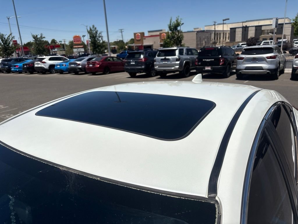 Used 2016 White Honda EX-T image 13