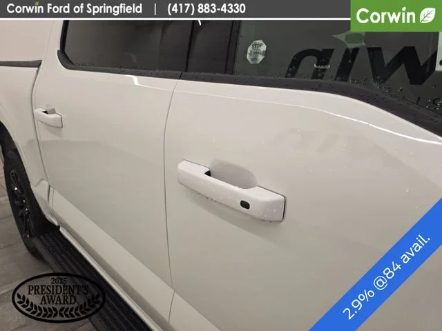 New 2026 Star White Metallic Tri-Coat Ford Platinum® image 13