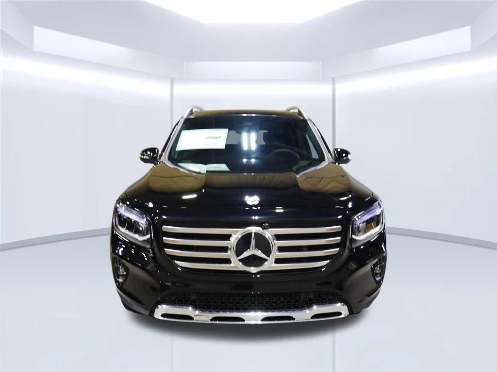 New 2026 Night Black Mercedes-Benz GLB 250 image 42