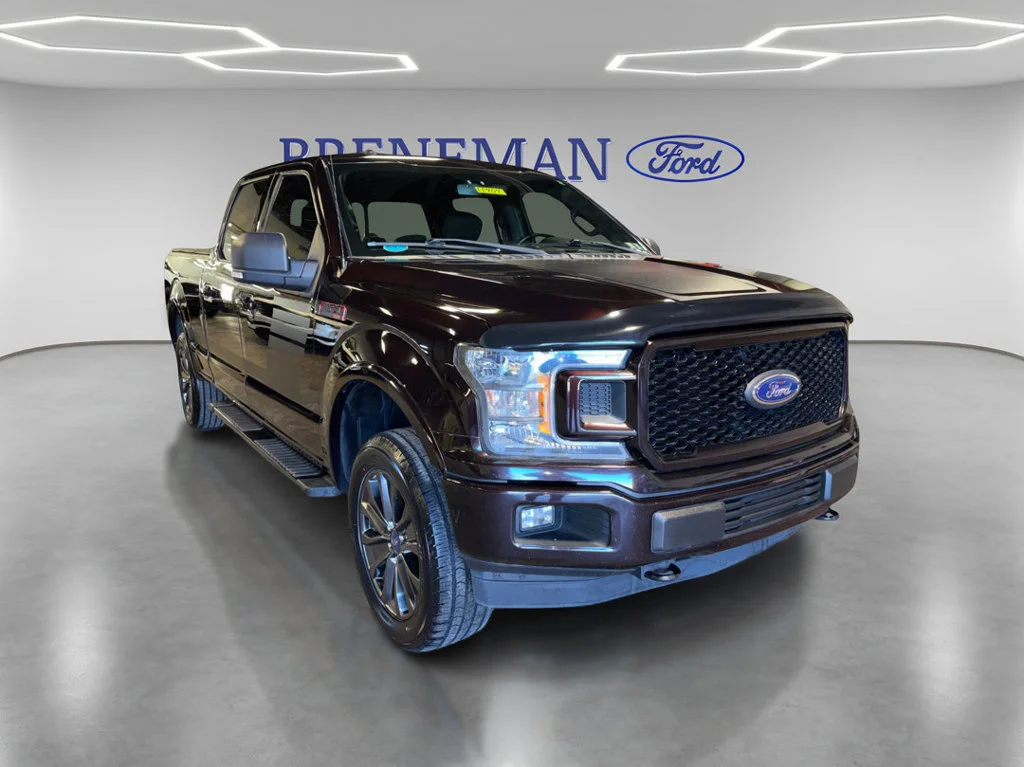 Certified Used 2018 Magma Red Ford XLT image 3