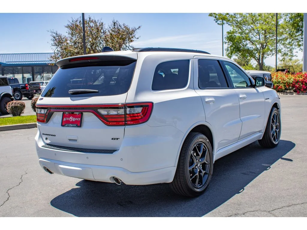 New 2026 White Knuckle Clearcoat Dodge GT Plus HEMI V8 image 8