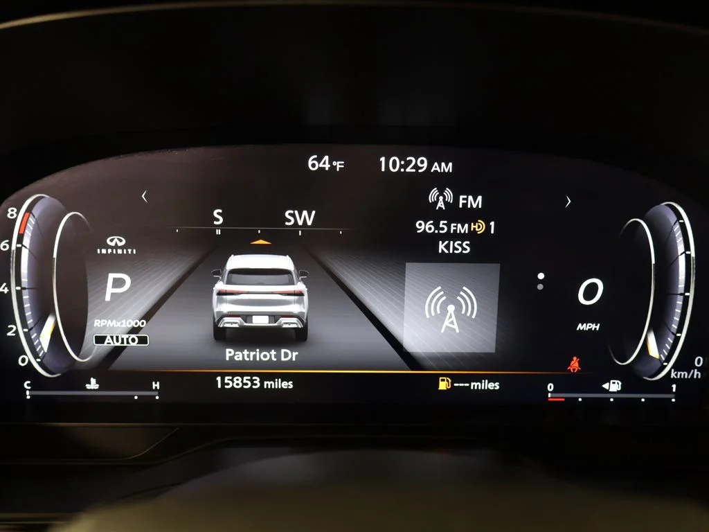 Used 2024 Mineral INFINITI LUXE image 49