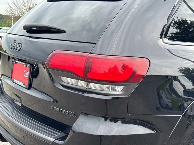 Used 2019 Black Jeep Limited X image 13