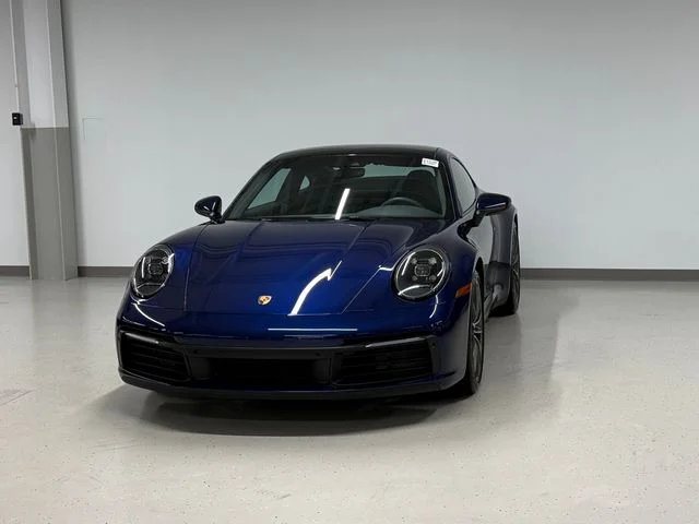 2020 Porsche 911 Carrera