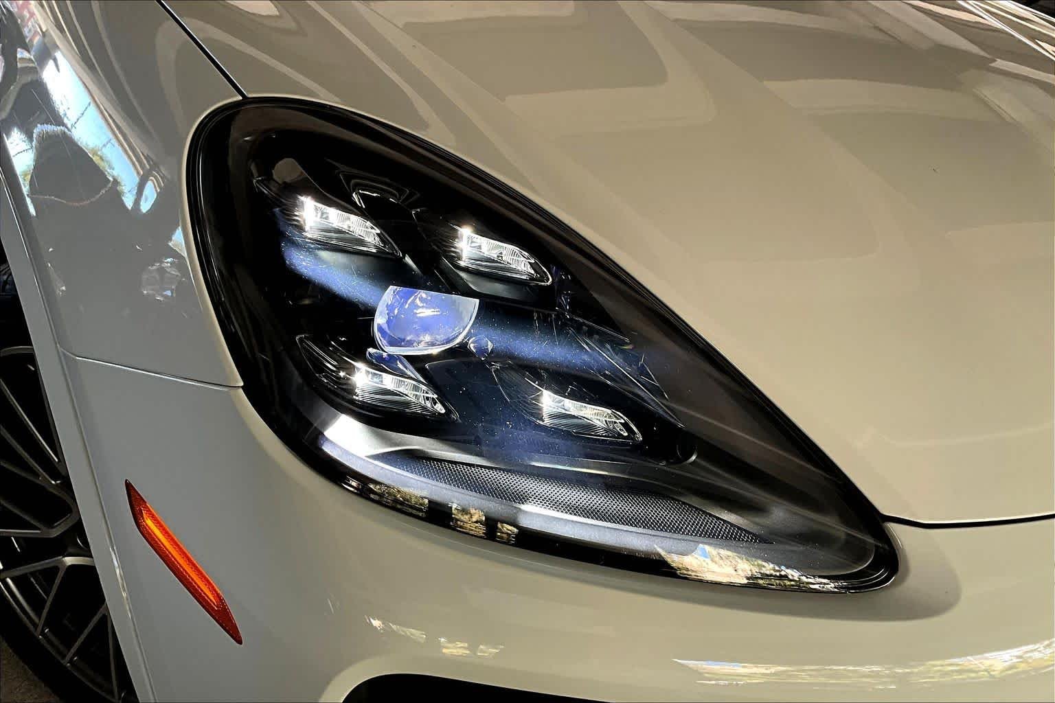 Used 2022 Carrara White Metallic Porsche E-Hybrid image 70