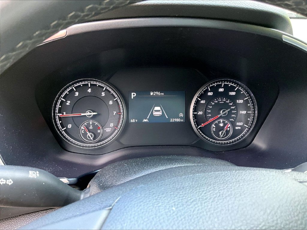 Used 2023 Silver Hyundai SEL image 13