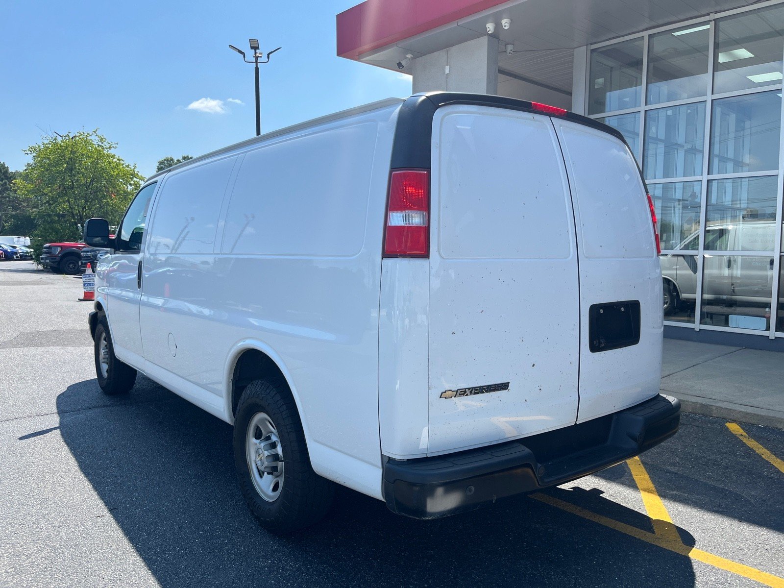 2020 Chevrolet Express Cargo 2500 Work Van photo 2