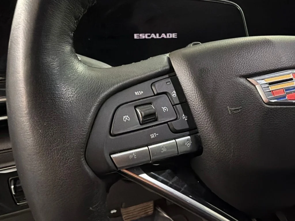 Used 2023 Crystal White Tricoat Cadillac Sport image 16
