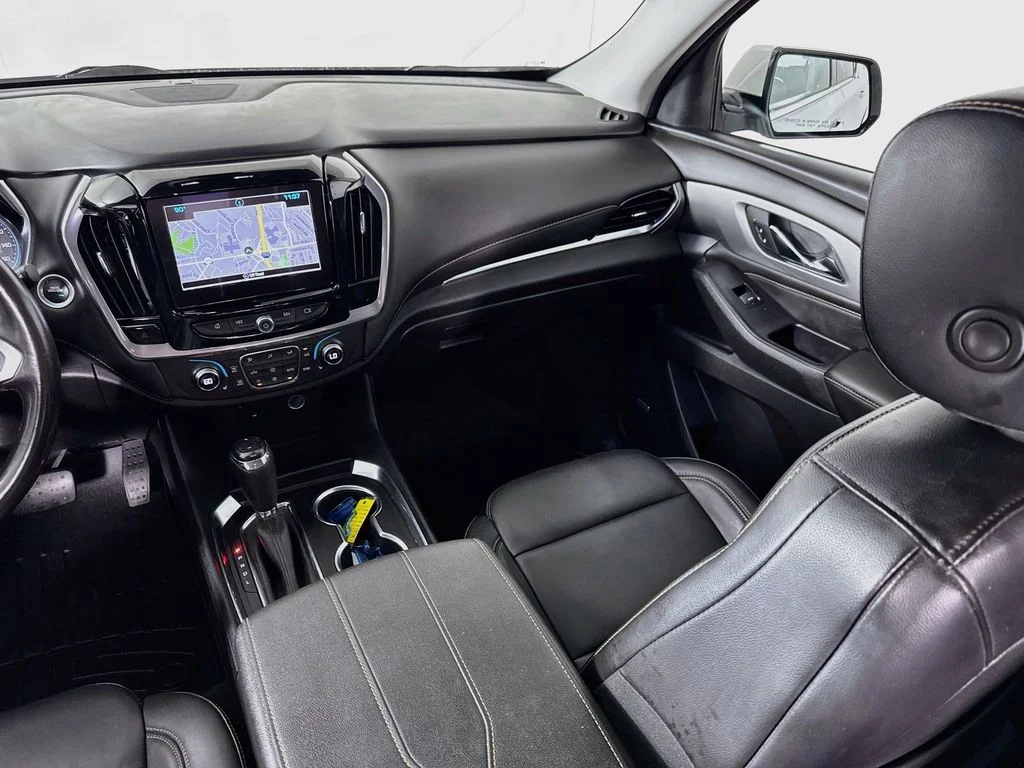 Used 2019 Summit White Chevrolet LT Leather image 25