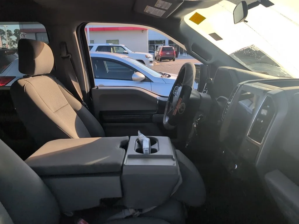 Used 2018 Gray Ford XLT image 2