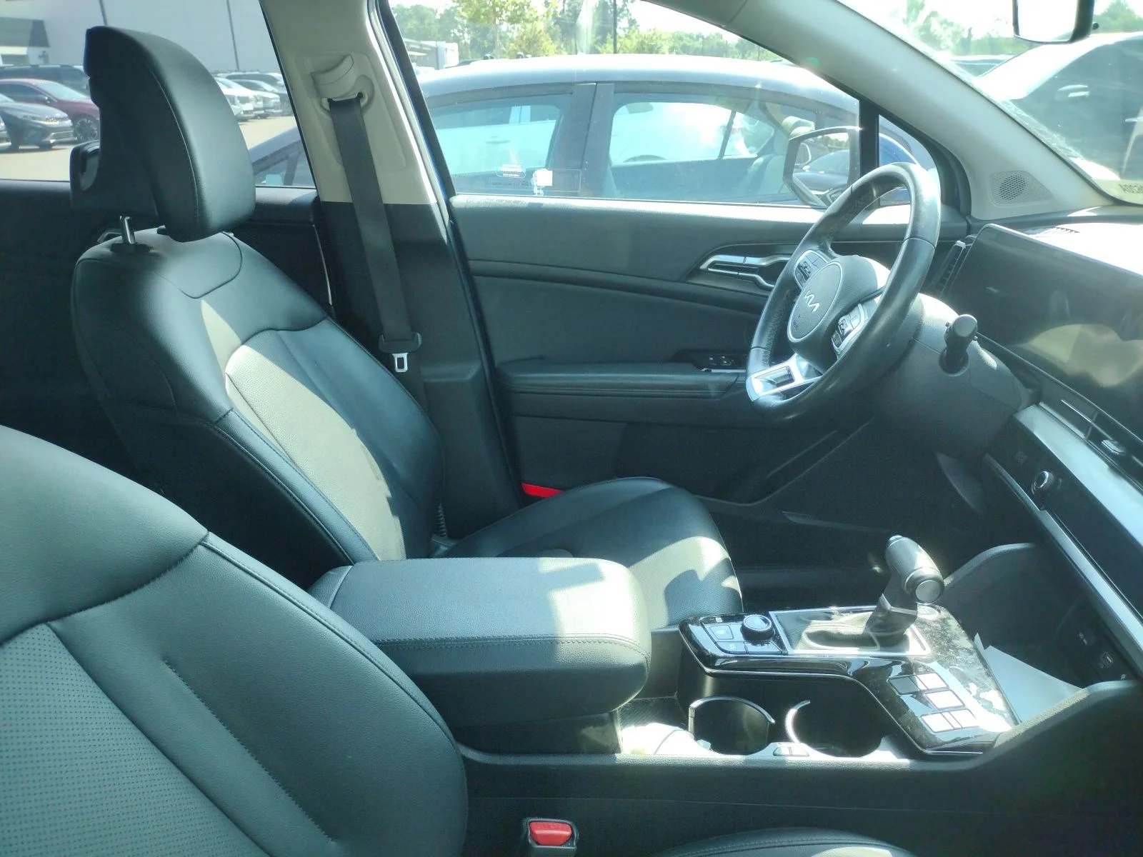 Used 2024 Blue Kia EX image 2