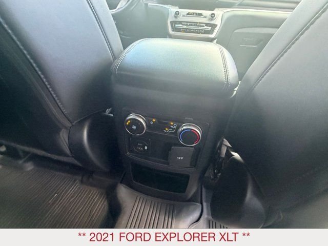 Used 2021 Blue Ford XLT image 12
