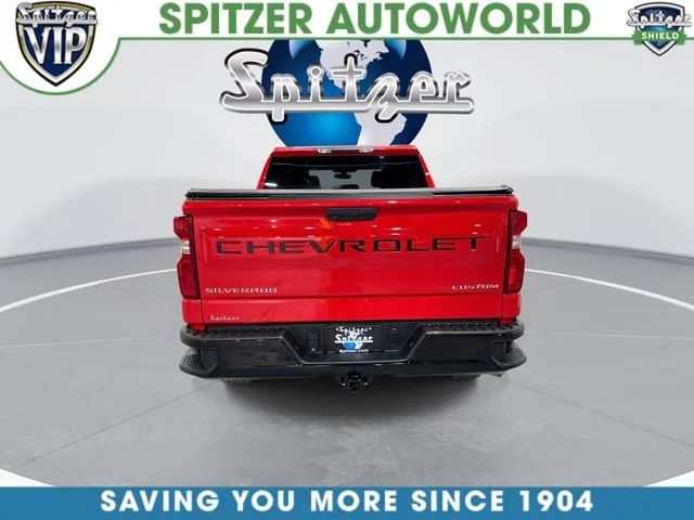 Used 2019 Red Chevrolet Custom Trail Boss image 8