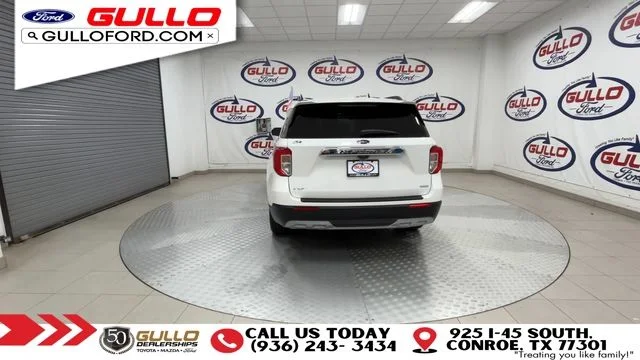 Certified Used 2020 White Metallic Ford XLT image 7