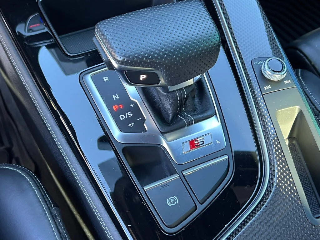Used 2024 Green Audi Premium Plus image 13