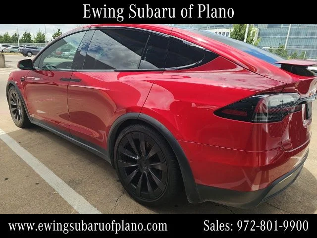 Used 2022 Red Tesla Plaid image 3