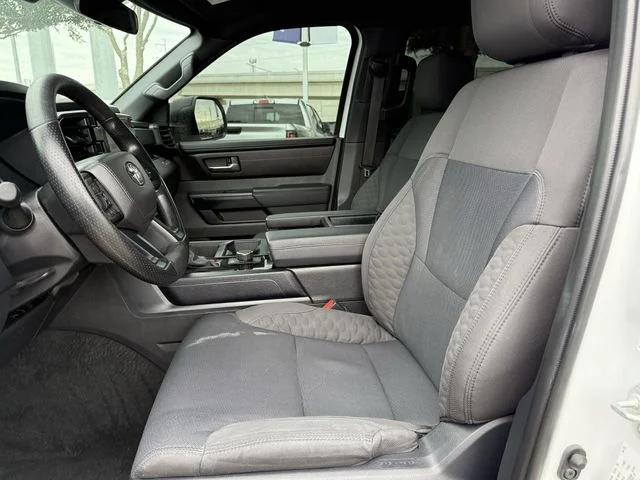 Used 2025 White Toyota SR5 image 21