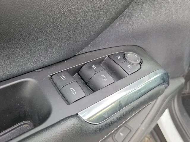 2025 Chevrolet Traverse LT - Photo 23