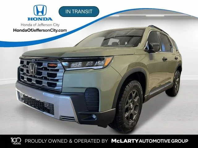 2026 Honda Pilot TrailSport AWD's photo