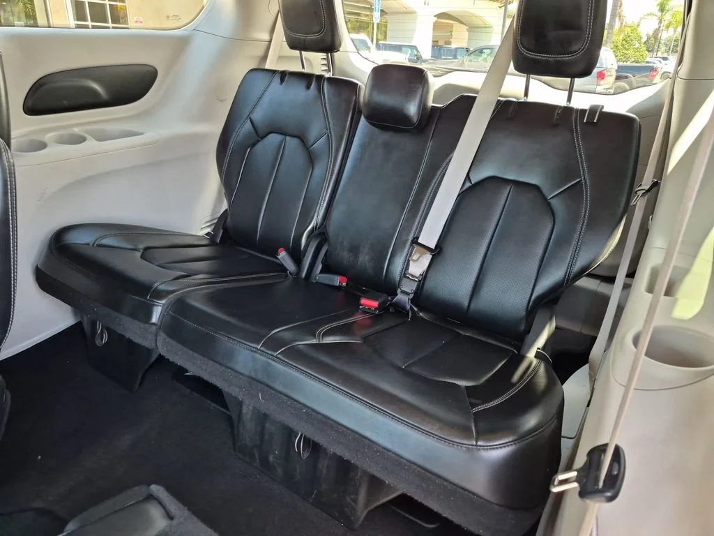 Certified Used 2023 Black Chrysler Touring L image 25