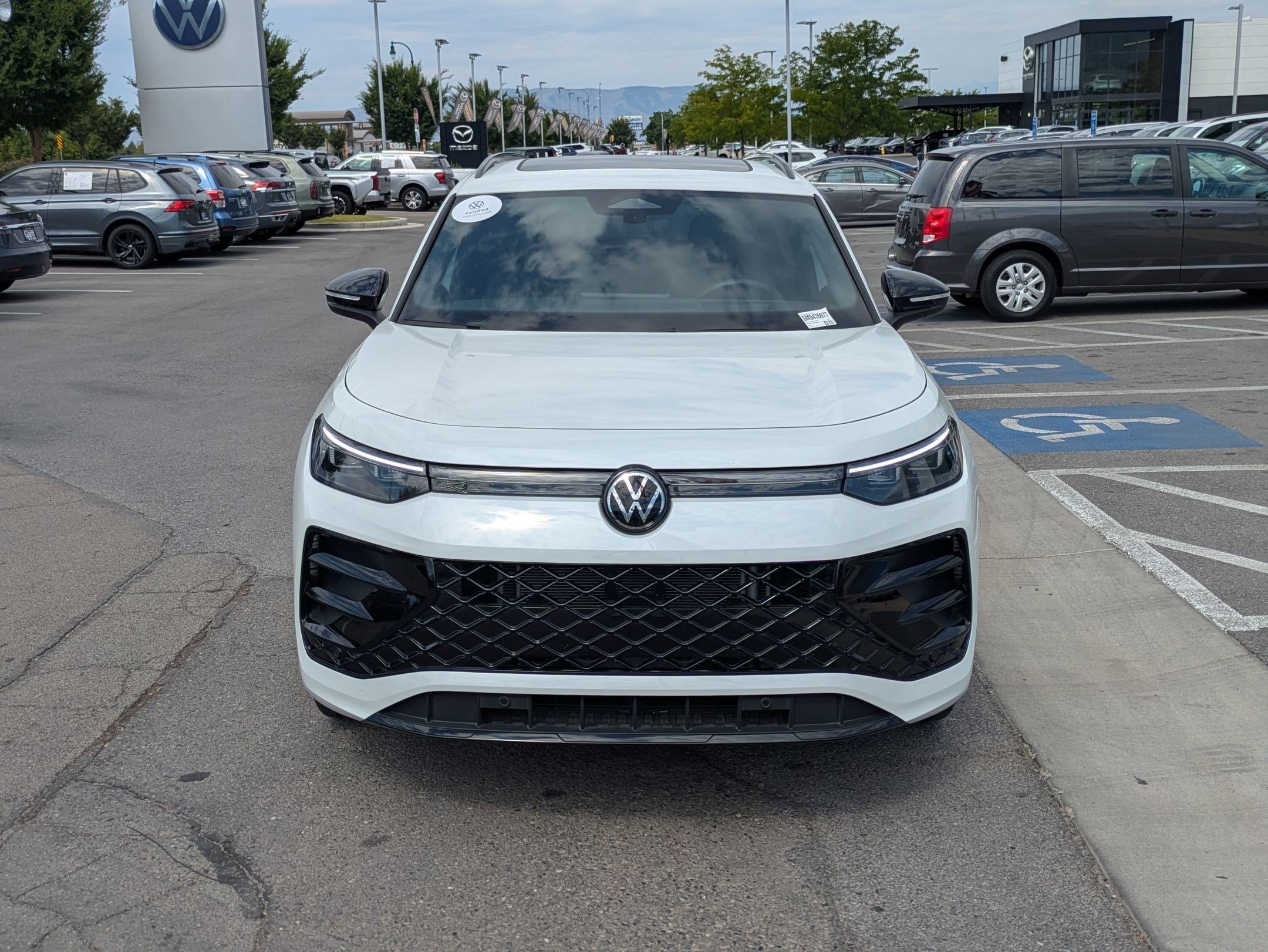 Certified Used 2025 Opal White Pearl Volkswagen SE R-Line Black image 10