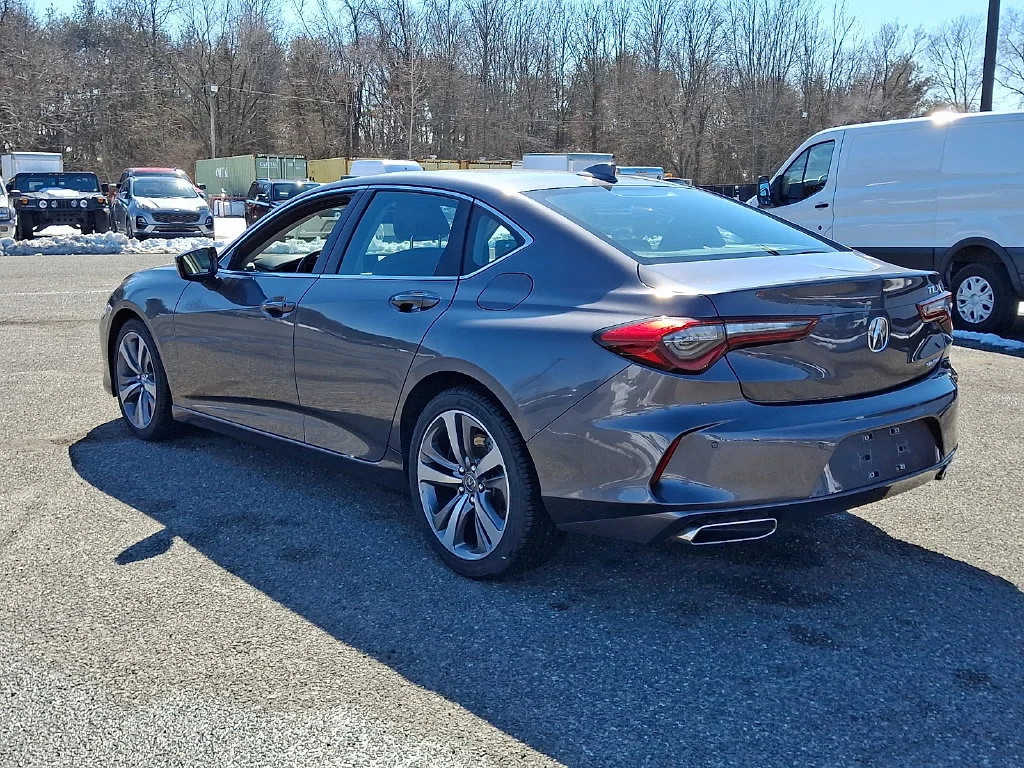 Used 2023 Gray Acura Advance Package image 8