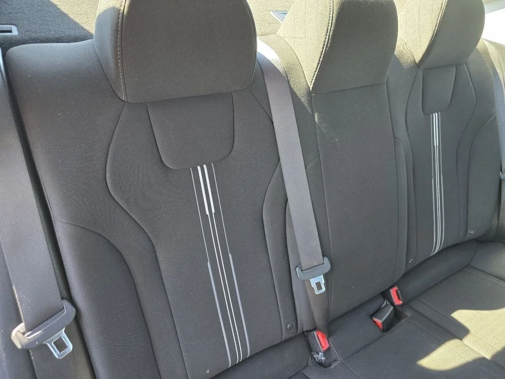 Used 2022 Black Hyundai SEL image 19