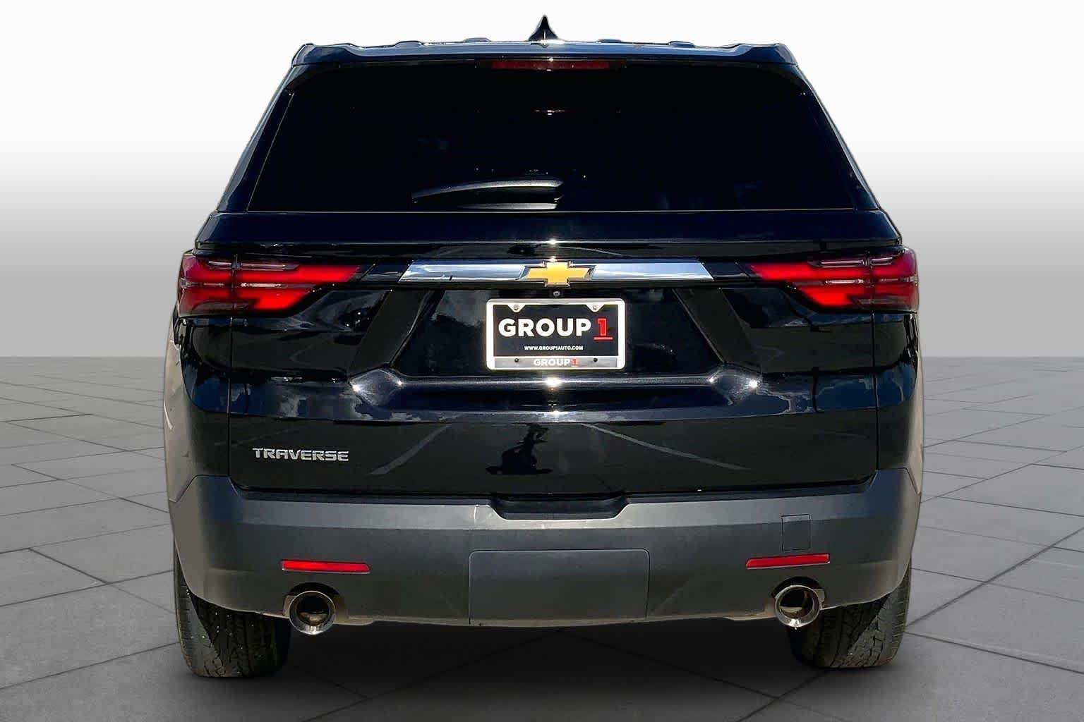 Used 2022 Mosaic Black Metallic Chevrolet LS image 5