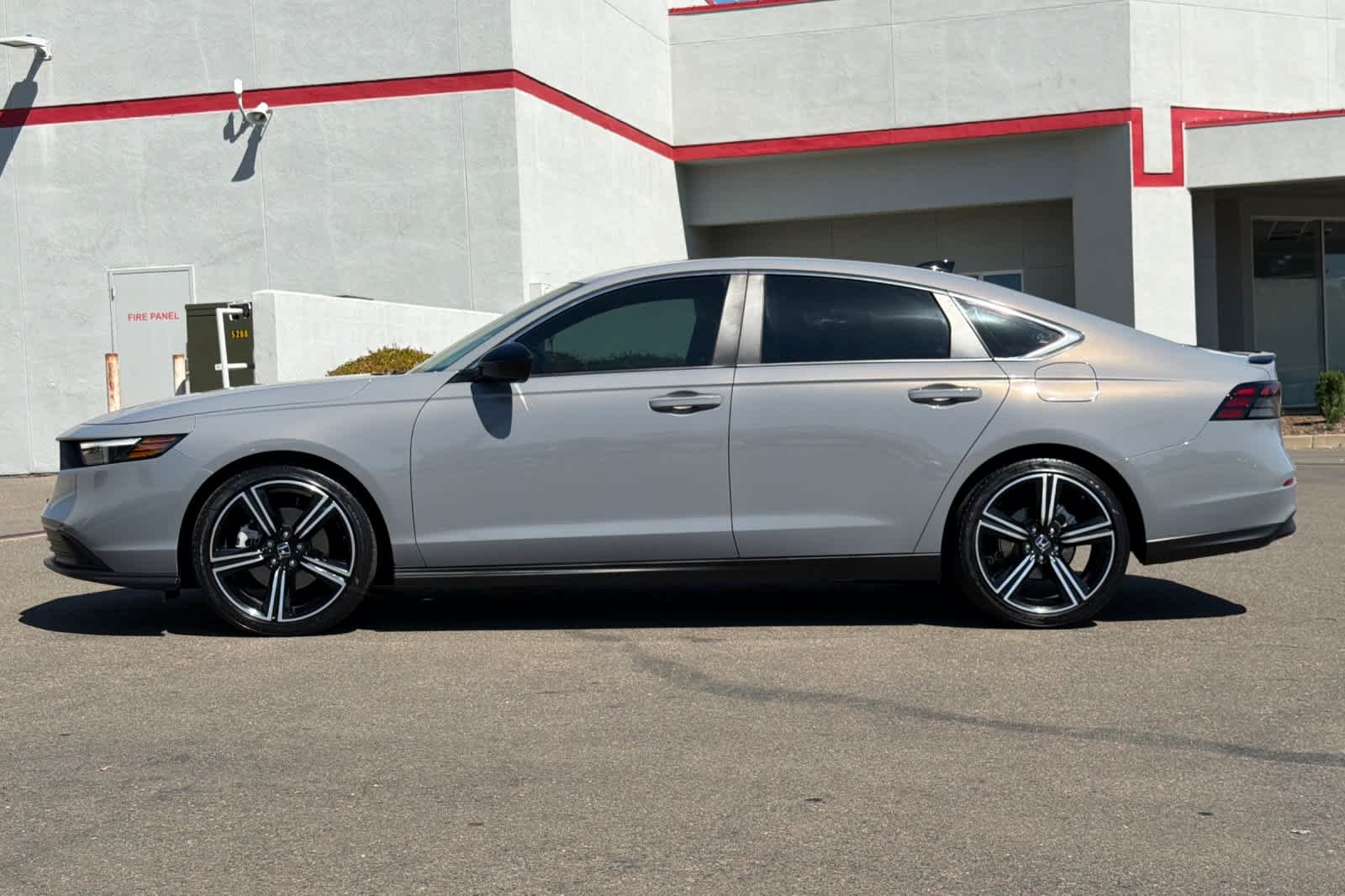 Used 2024 Urban Gray Pearl Honda Sport image 9