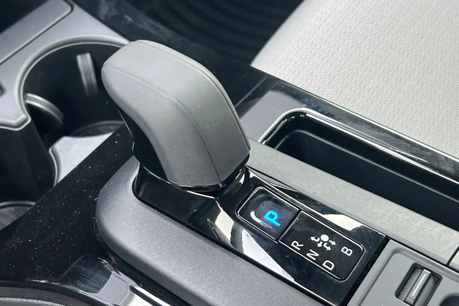 Certified Used 2024 Reservoir Blue Toyota LE image 22