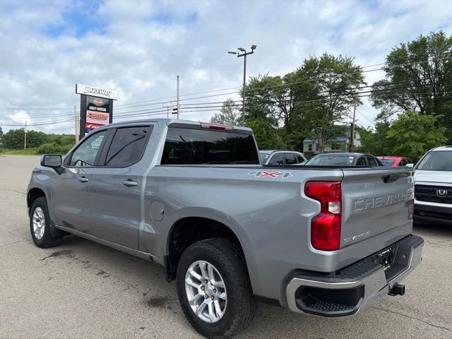 Used 2023 Sterling Gray Metallic Chevrolet LT image 5