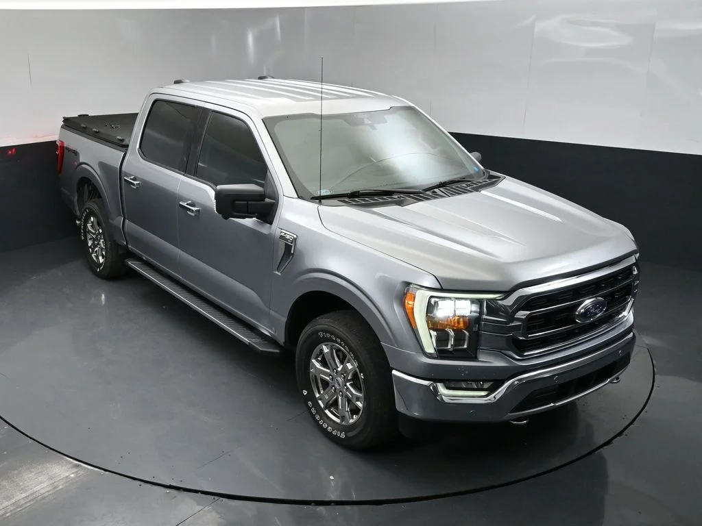 Used 2021 Silver Ford XLT image 13