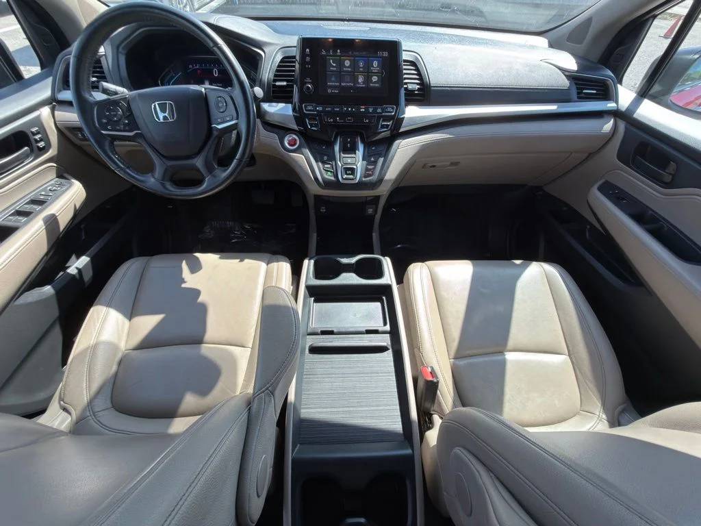 Certified Used 2023 Red Honda EX-L image 9