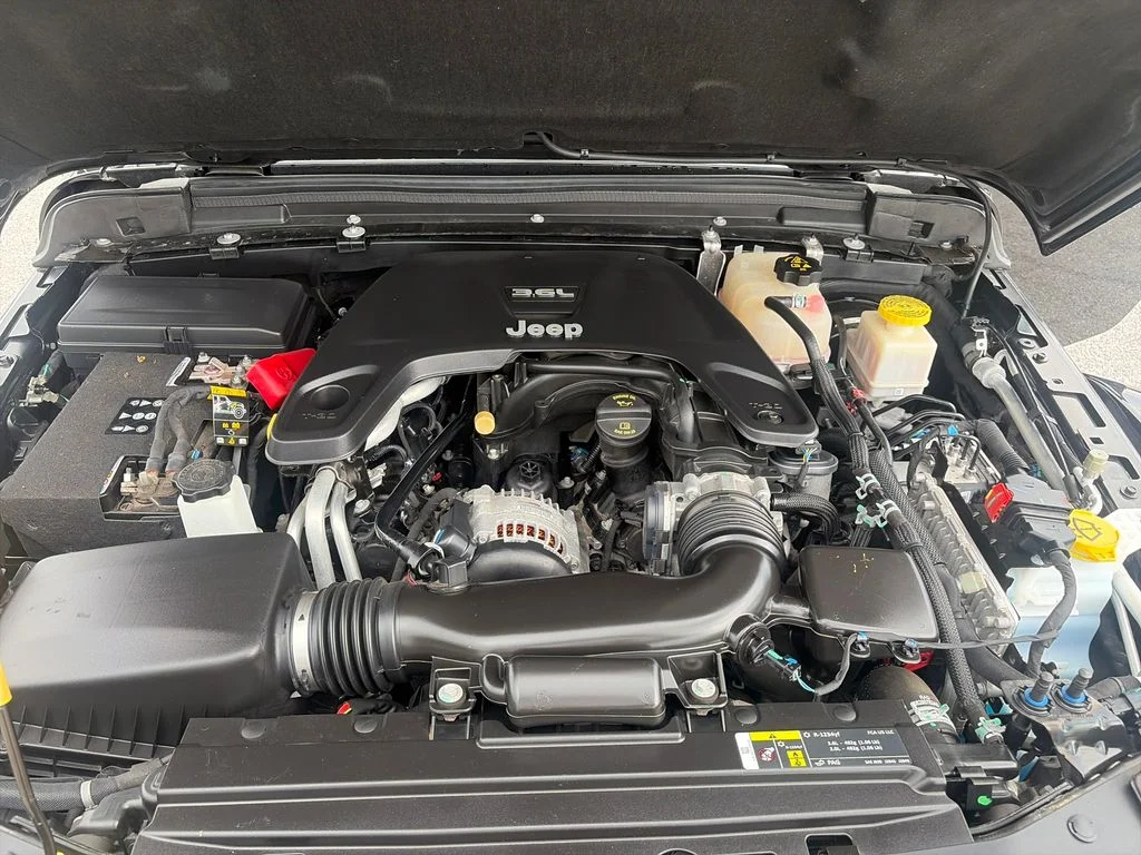 Used 2020 Black Jeep Rubicon image 22