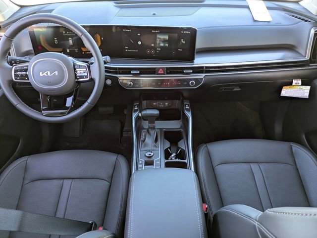 2025 Kia Sorento S - Photo 16