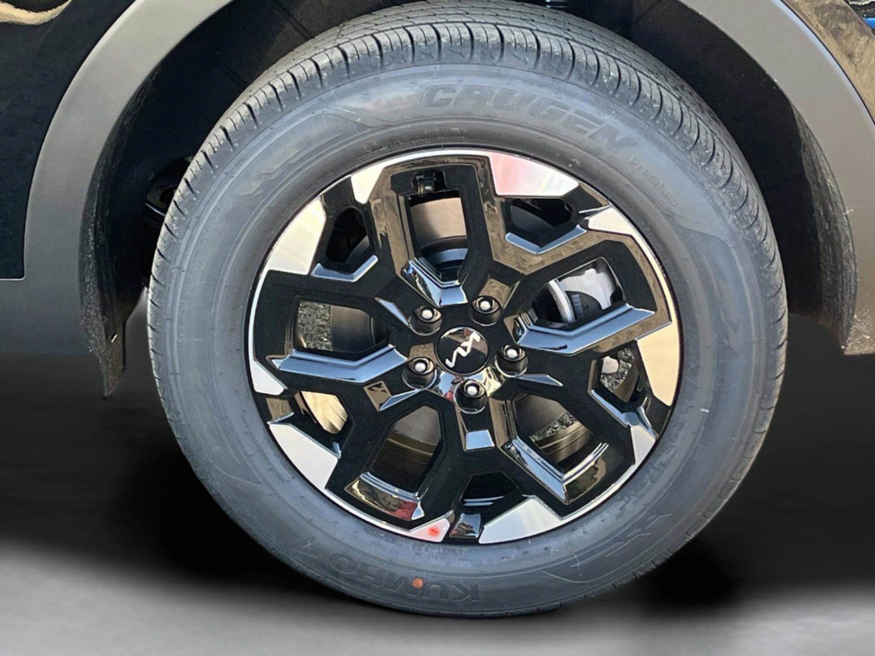 New 2026 Ebony Black Kia S image 11